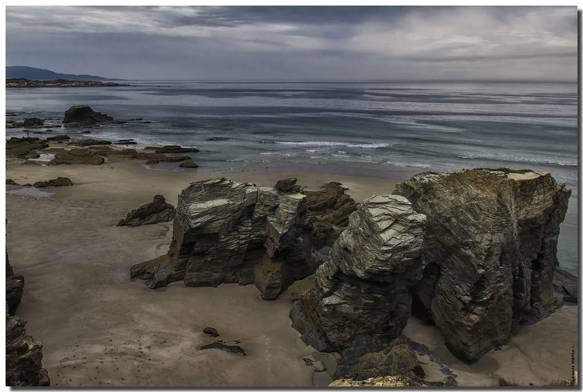 How to Visit Hac Sa Beach: A Complete Macau Guide