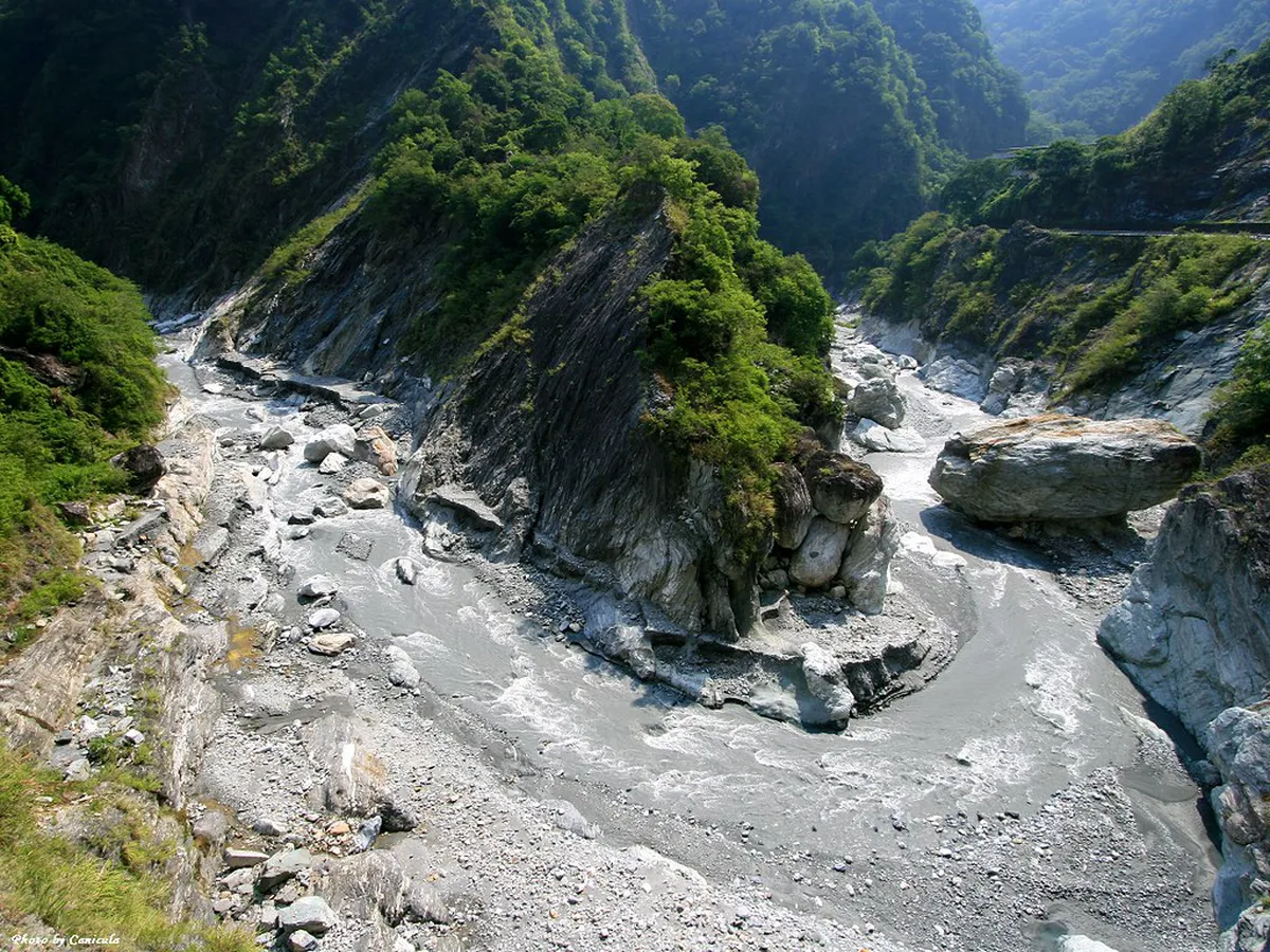 1-Day Dasha River Ecological Corridor Walking Route