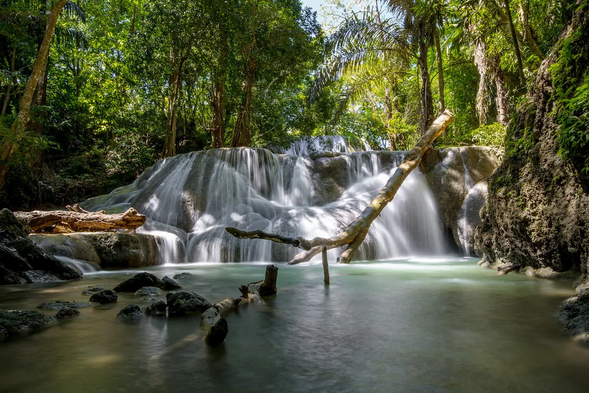 Oenesu Waterfall Kupang Visitor Guide: 10 Must-See Tips