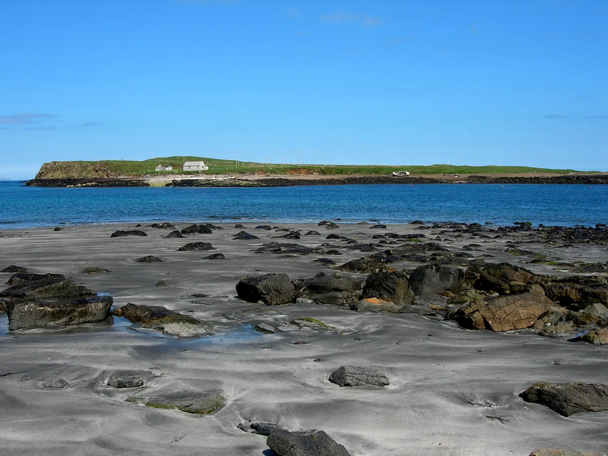 10 Quiet Nature Retreats in Mataram for 2026