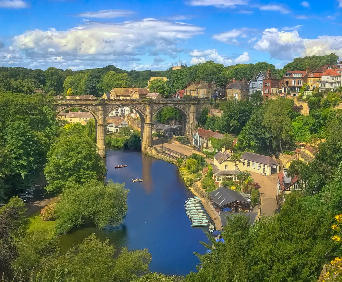 10 Scenic Viewpoints in Puerto Galera With No Entry Fee