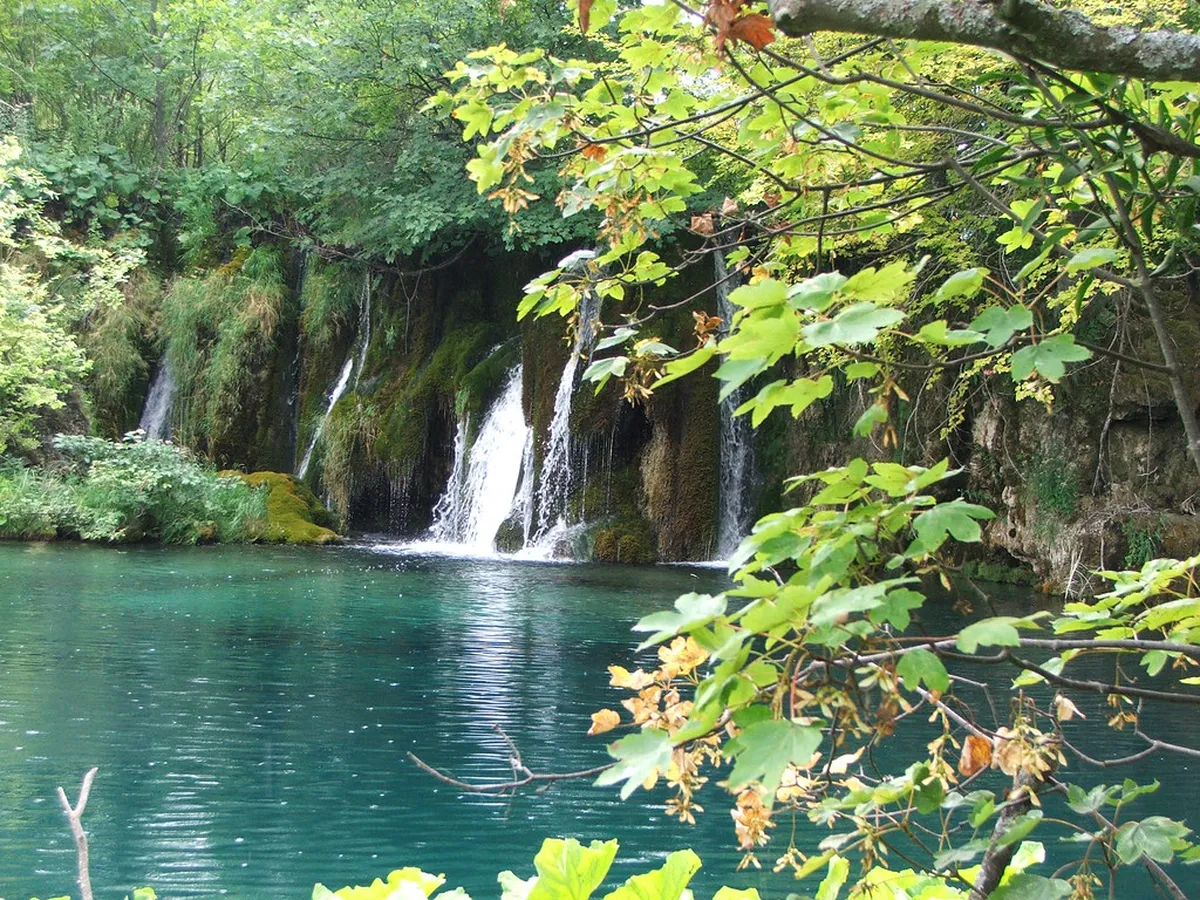 Free Entry Waterfalls Near Lampang City: Budget Guide