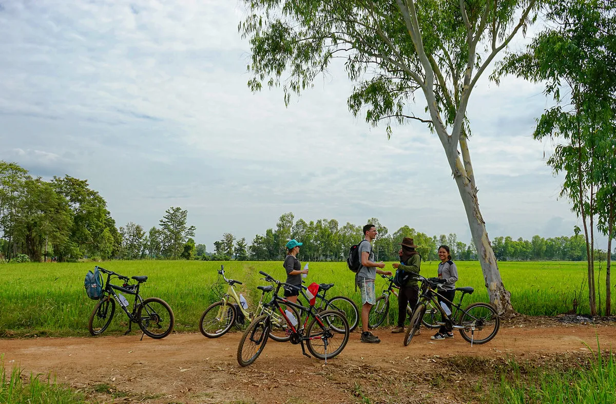 Sukhothai Countryside Bike Route Map & Guide