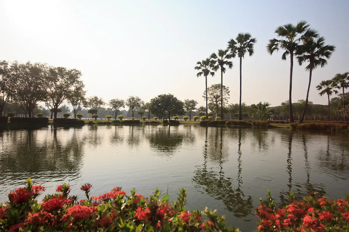 Sukhothai Nature Trip Budget Tips: Plan Your 2026 Visit