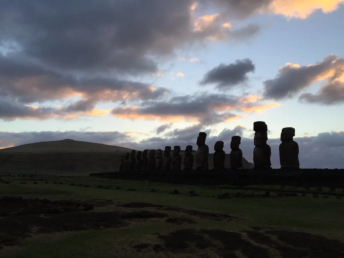 Best time for sunset at Can Tho Bridge: A Local Guide