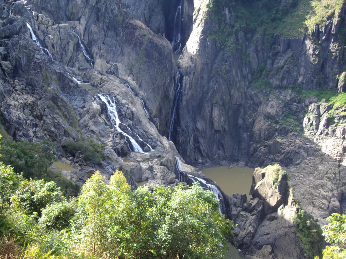 How to Reach Silver Waterfall for Free | Sapa Budget